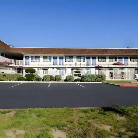 Park Inn By Radisson, Turlock Kültér fotó