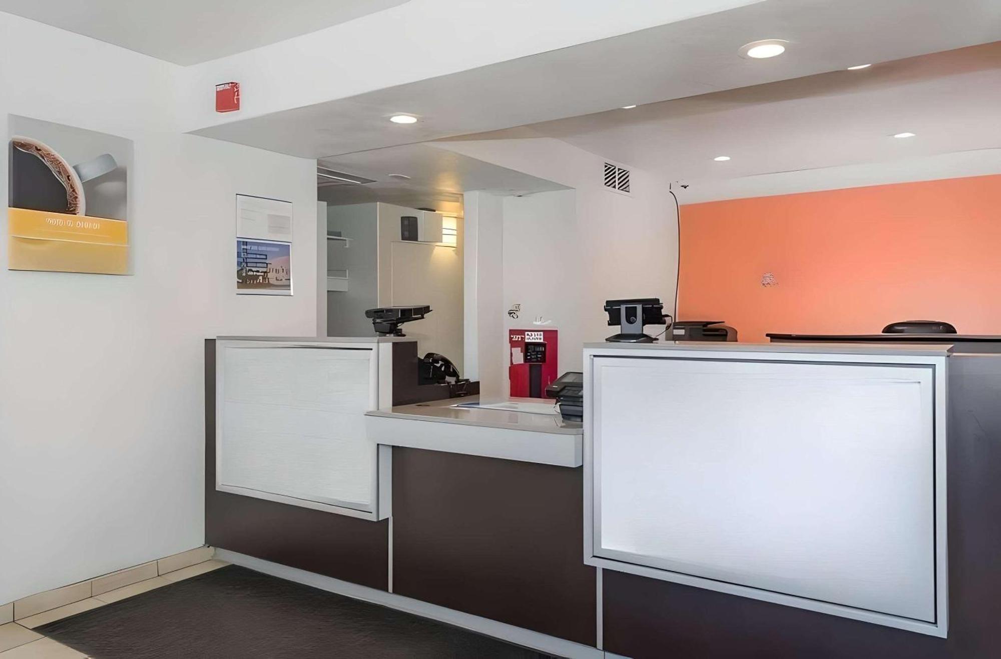 Park Inn By Radisson, Turlock Kültér fotó